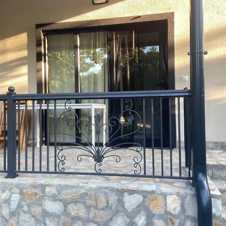 Holiday home Sea House 3 *